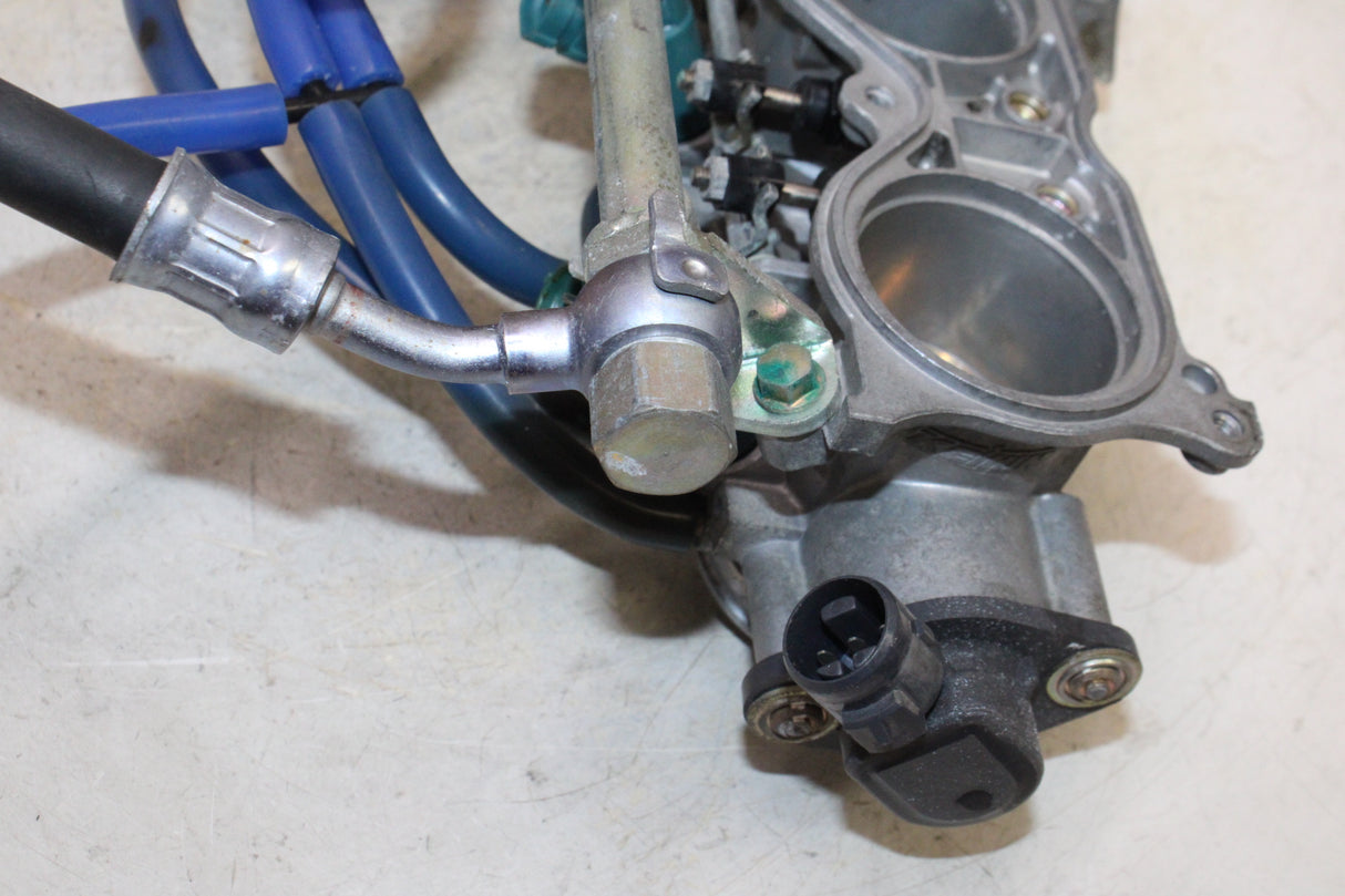 2000 Honda CBR900RR OEM MAIN FUEL INJECTORS / THROTTLE BODIES