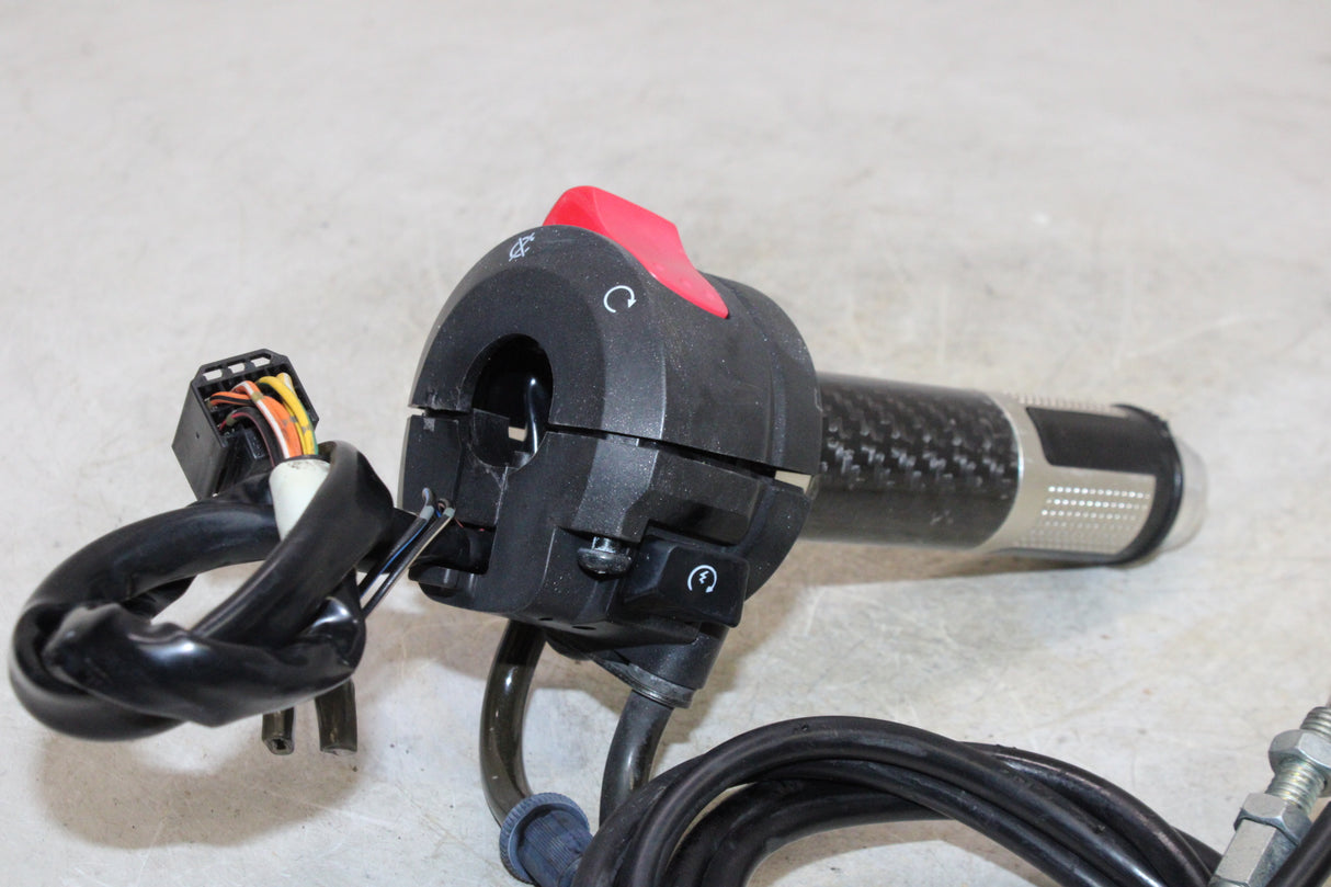 2007 Suzuki GSXR600 OEM RIGHT CLIP ON HANDLE KILL OFF START SWITCH SWITCHES