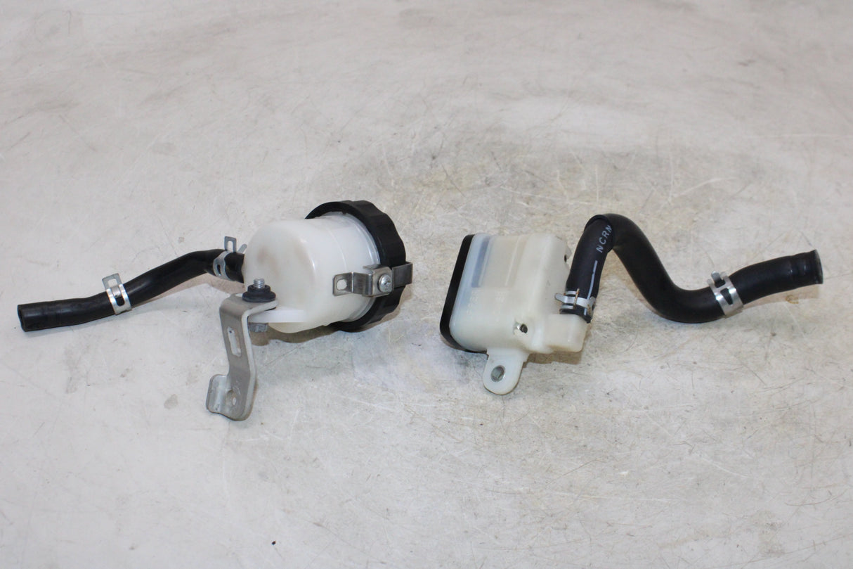 2007 Suzuki GSXR600 OEM FRONT REAR BRAKE MASTER FLUID RESERVOIR TANK BOTTLE PAIR