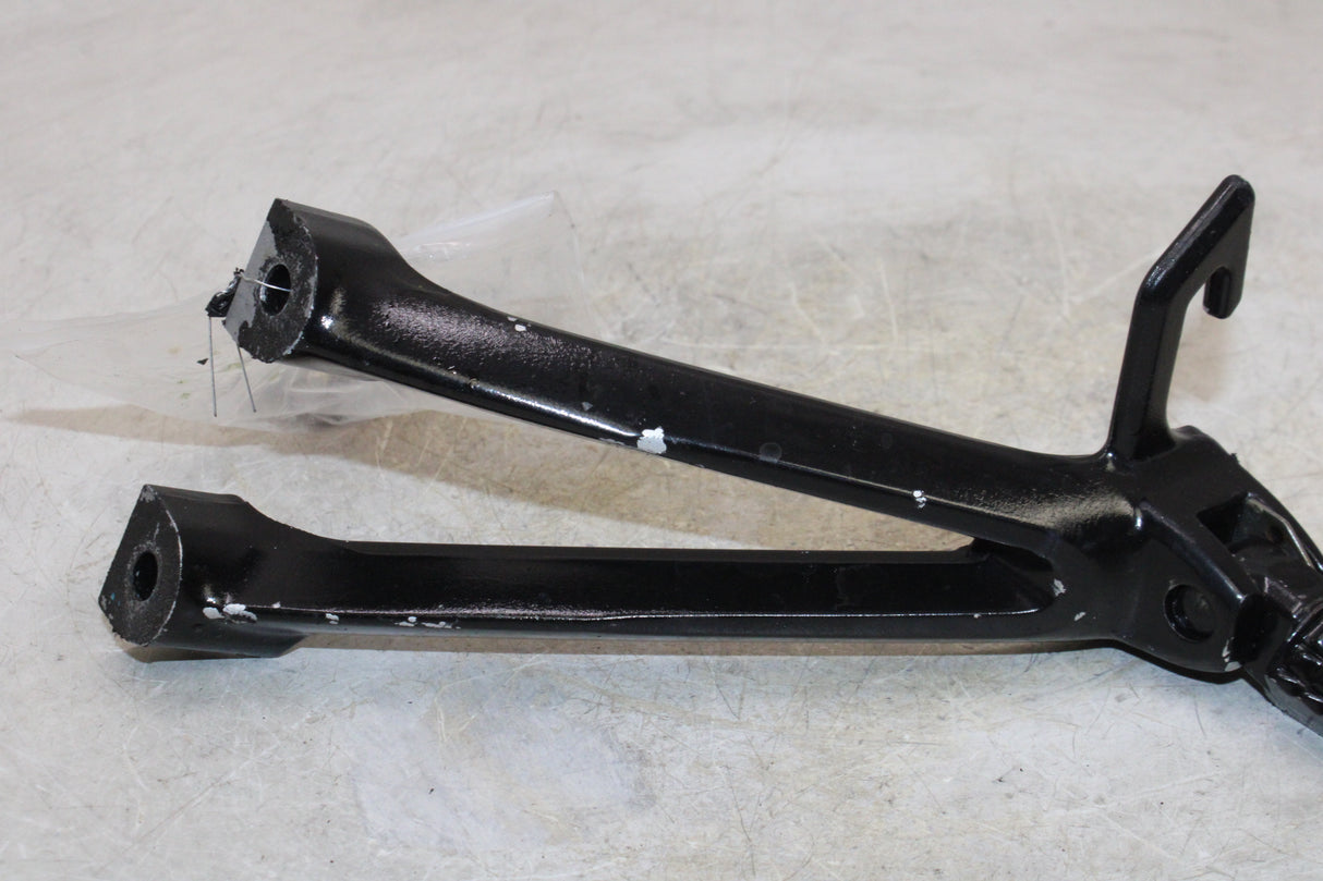 2007 Suzuki GSXR600 OEM LEFT REAR BACK PASSENGER PEG