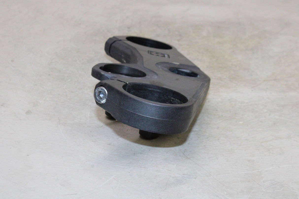 2007 Suzuki GSXR600 OEM FORKS UPPER TRIPLE TREE CLAMP