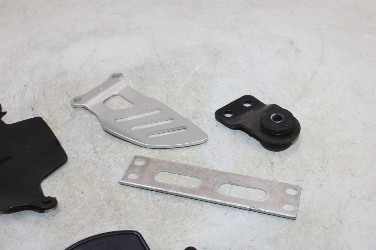 2007 Suzuki GSXR600 OEM MISC MOUNTING BRACKETS MOUNTS SET KIT