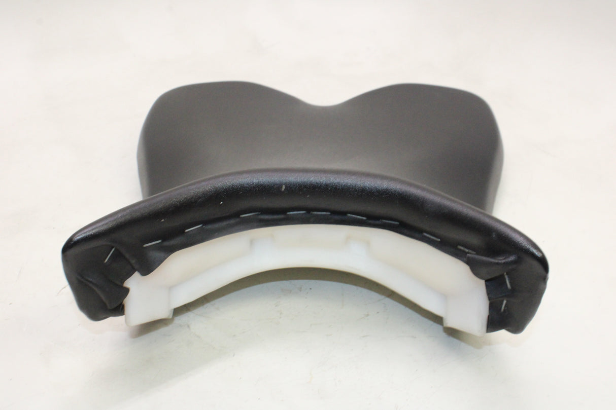 2009 Yamaha YZF R1 OEM FRONT DRIVERS SEAT PAD SADDLE PILLION