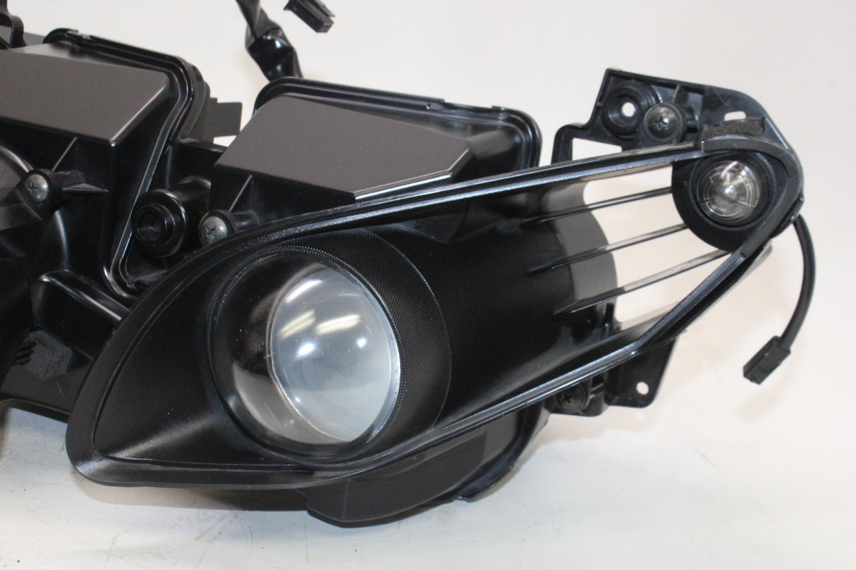 2009 Yamaha YZF R1 OEM FRONT HEADLIGHT HEAD LIGHT LAMP