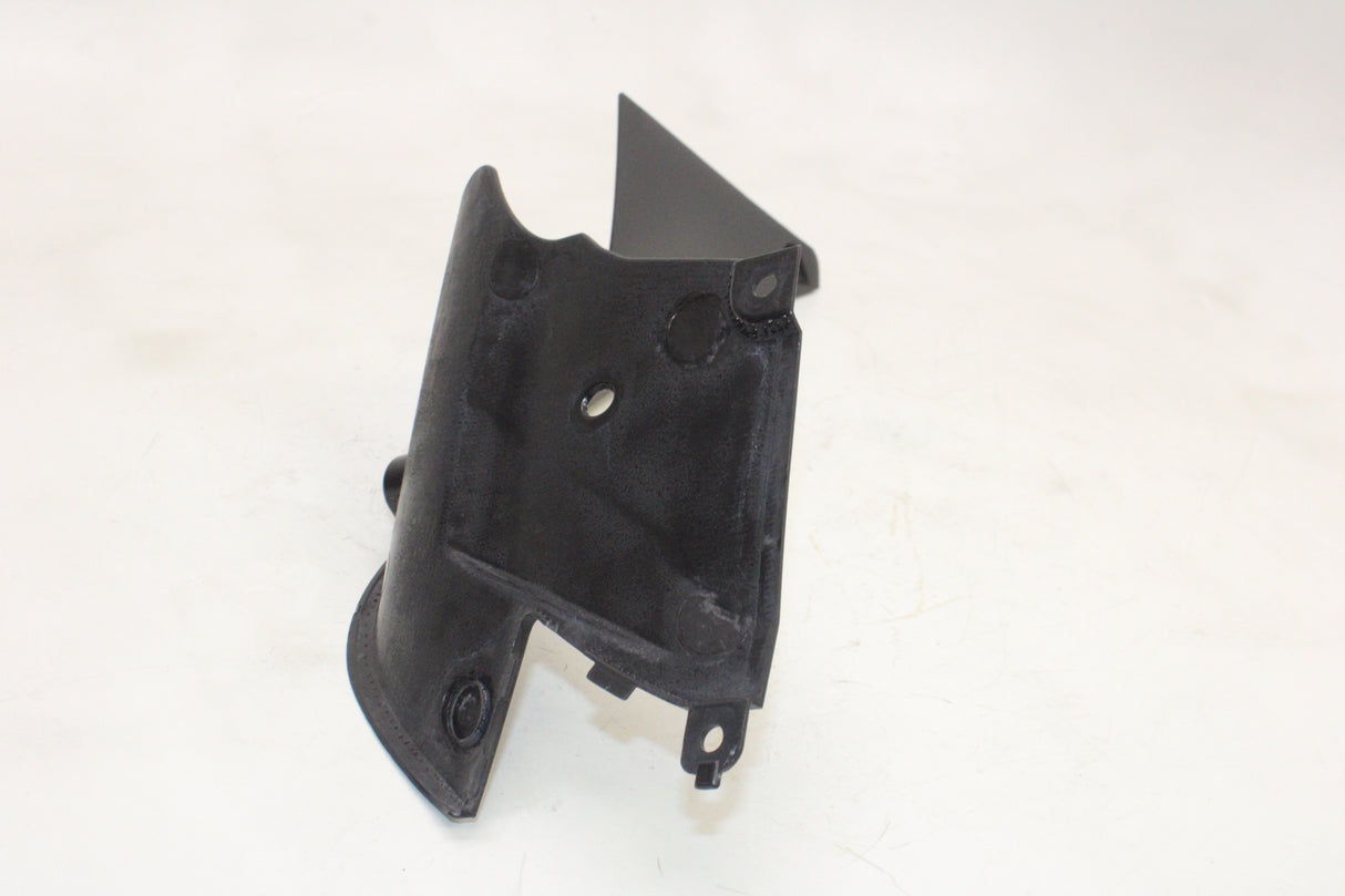 2009 Yamaha YZF R1 OEM FRONT LEFT INNER FAIRING COWL PANEL TRIM