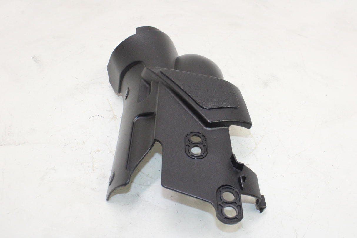 2009 Yamaha YZF R1 OEM RIGHT MUFFLER EXHAUST PIPE COVER HEAT SHIELD GUARD