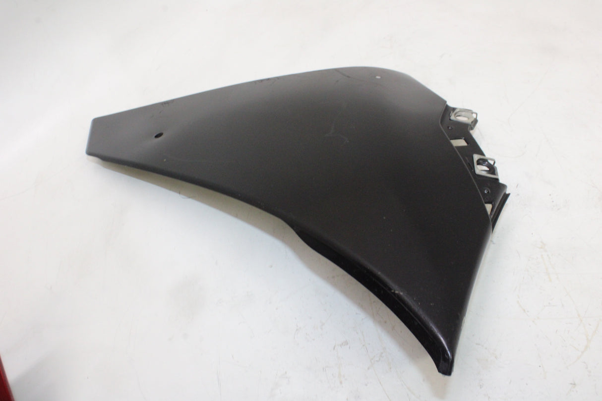 2009 Yamaha YZF R1 OEM RIGHT LOWER BOTTOM BELLY FAIRING COWL