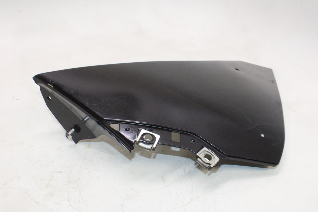 2009 Yamaha YZF R1 OEM RIGHT LOWER BOTTOM BELLY FAIRING COWL