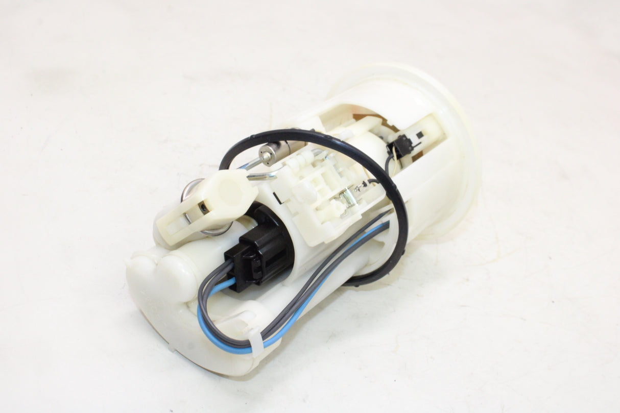 2009 Yamaha YZF R1 OEM FUEL PUMP GAS PETROL SENDER UNIT