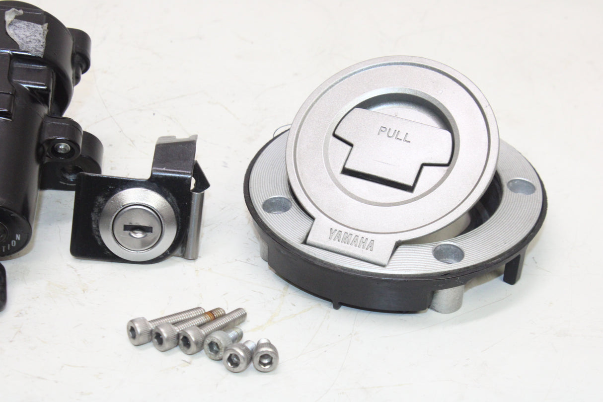 2009 Yamaha YZF R1 OEM IGNITION LOCK SET W/ GAS CAP AND SEAT LOCK !w Key!