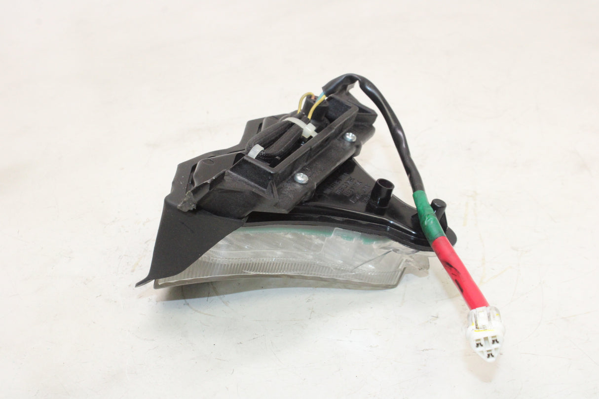 2009 Yamaha YZF R1 OEM REAR TAIL TAILLIGHT BACK BRAKE LIGHT