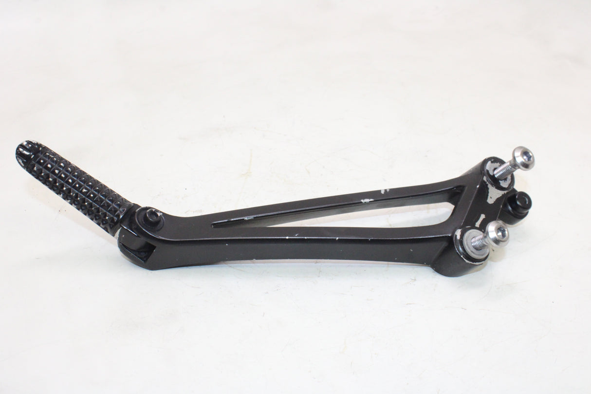 2009 Yamaha YZF R1 OEM LEFT REAR BACK PASSENGER PEG