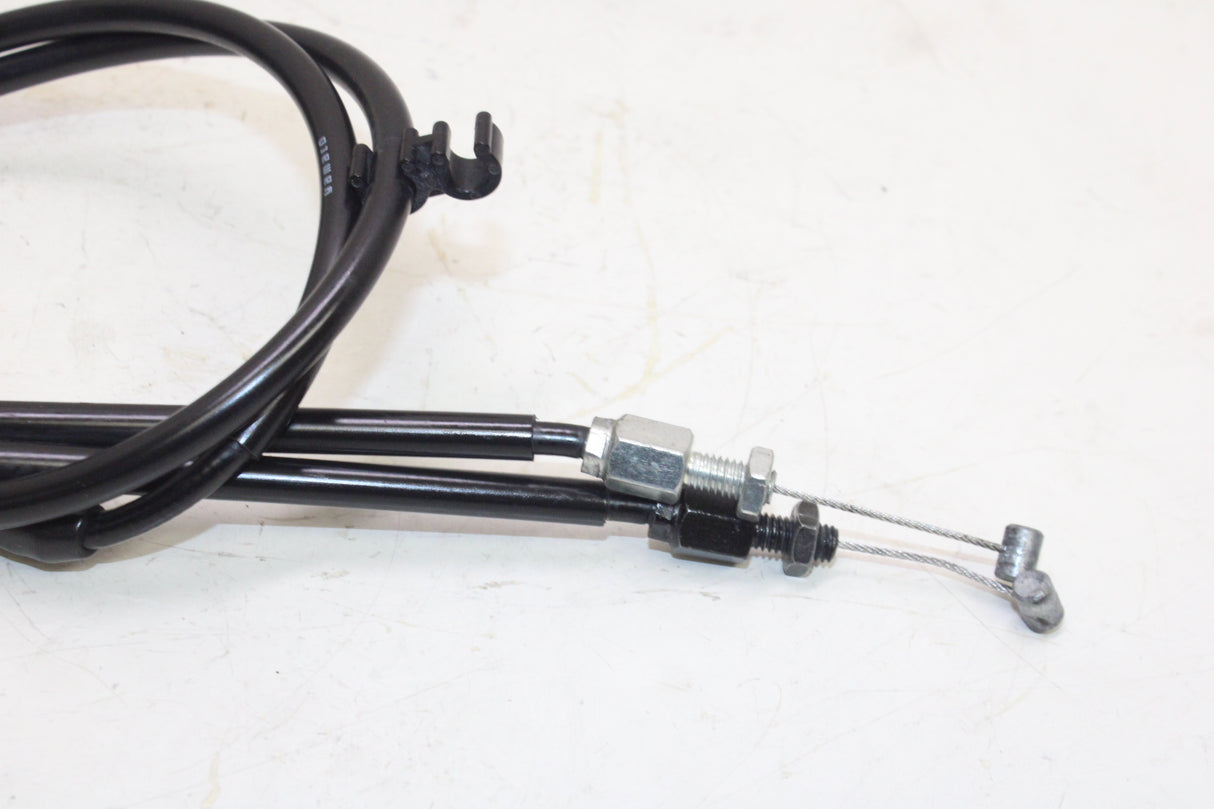 2009 Yamaha YZF R1 OEM THROTTLE CABLE LINE HOUSING GUIDE W CABLE