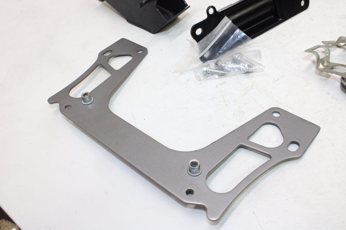 2009 Yamaha YZF R1 OEM MISC MOUNTING BRACKETS MOUNTS SET KIT