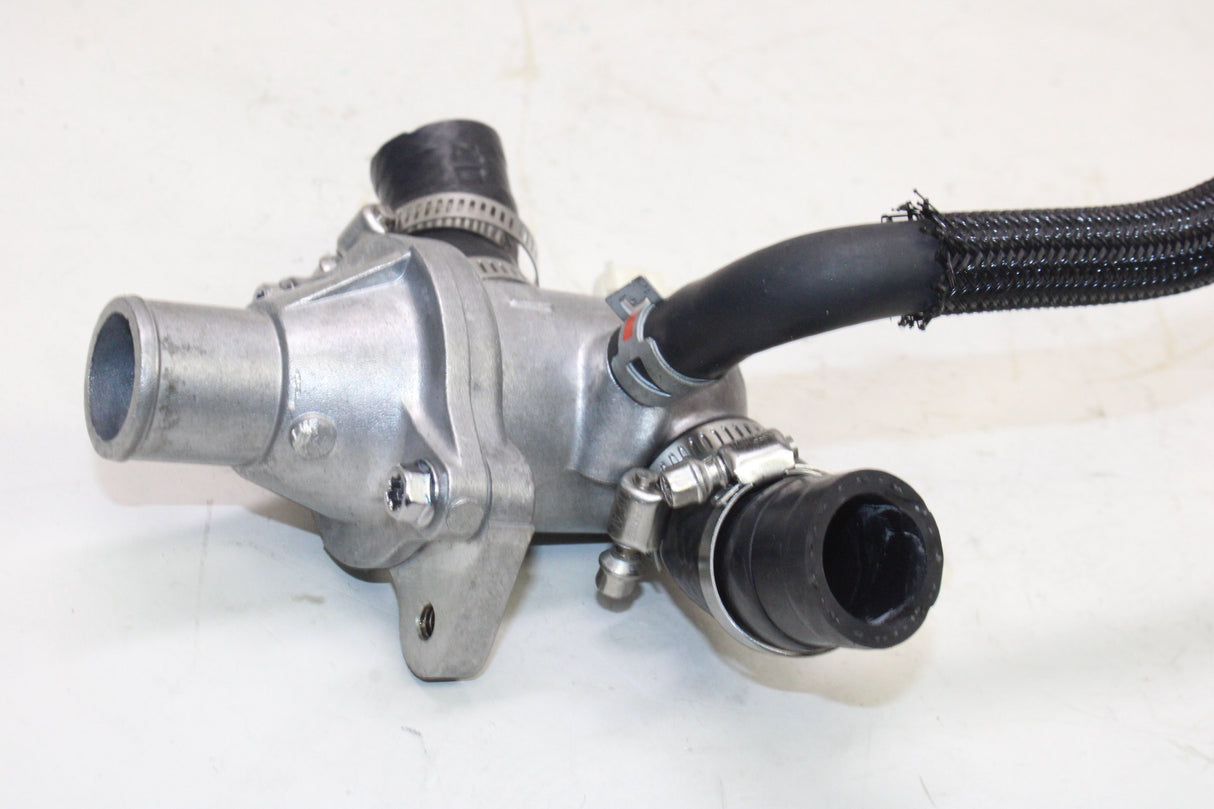 2020 Suzuki SV650 OEM THERMOSTAT HOUSING W HOSES