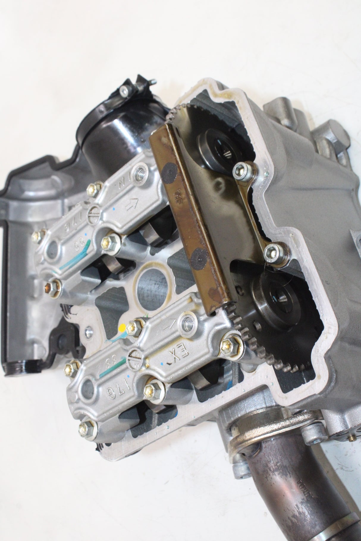 2020 Suzuki SV650 OEM FRONT ENGINE TOP END CYLINDER HEAD