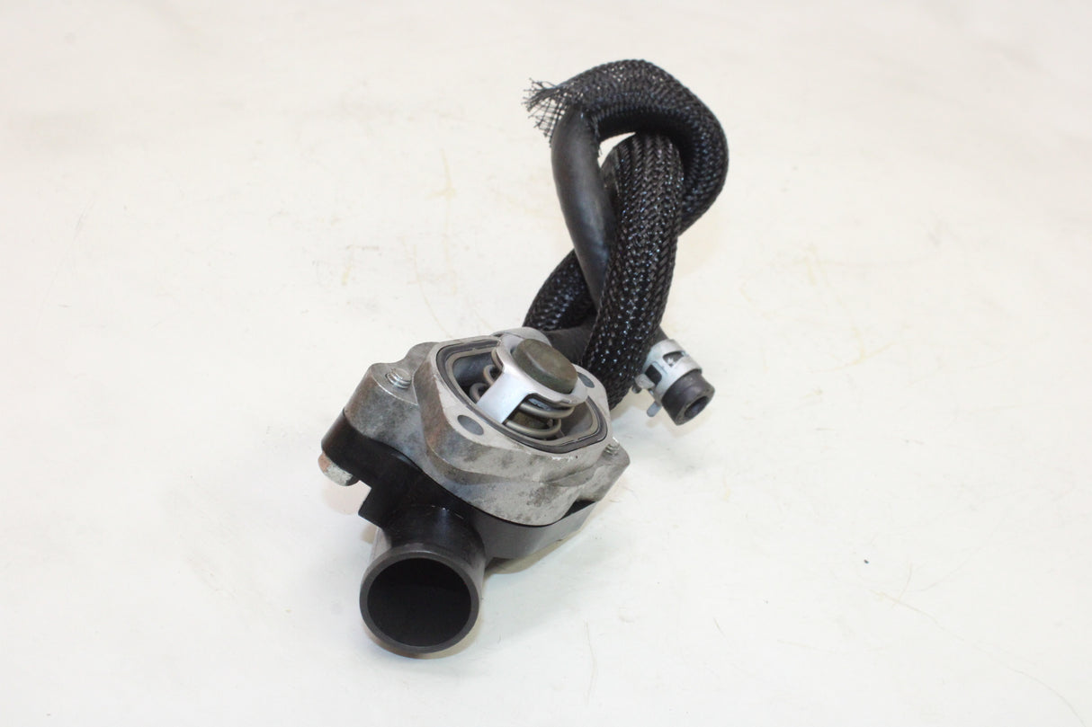 2007 Suzuki GSXR750 OEM THERMOSTAT HOUSING