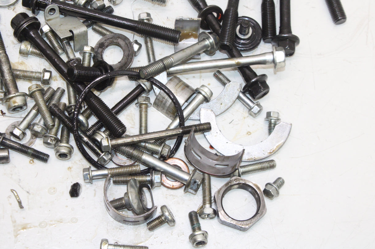 2007 Suzuki GSXR750 OEM ENGINE MOUNTING BOLTS HARDWARE MOTOR SCREWS
