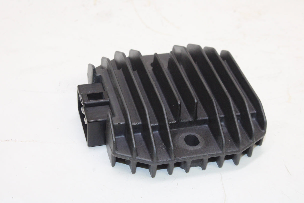 2009 Kawasaki Ninja 250R EX250J OEM RECTIFIER VOLTAGE REGULATOR