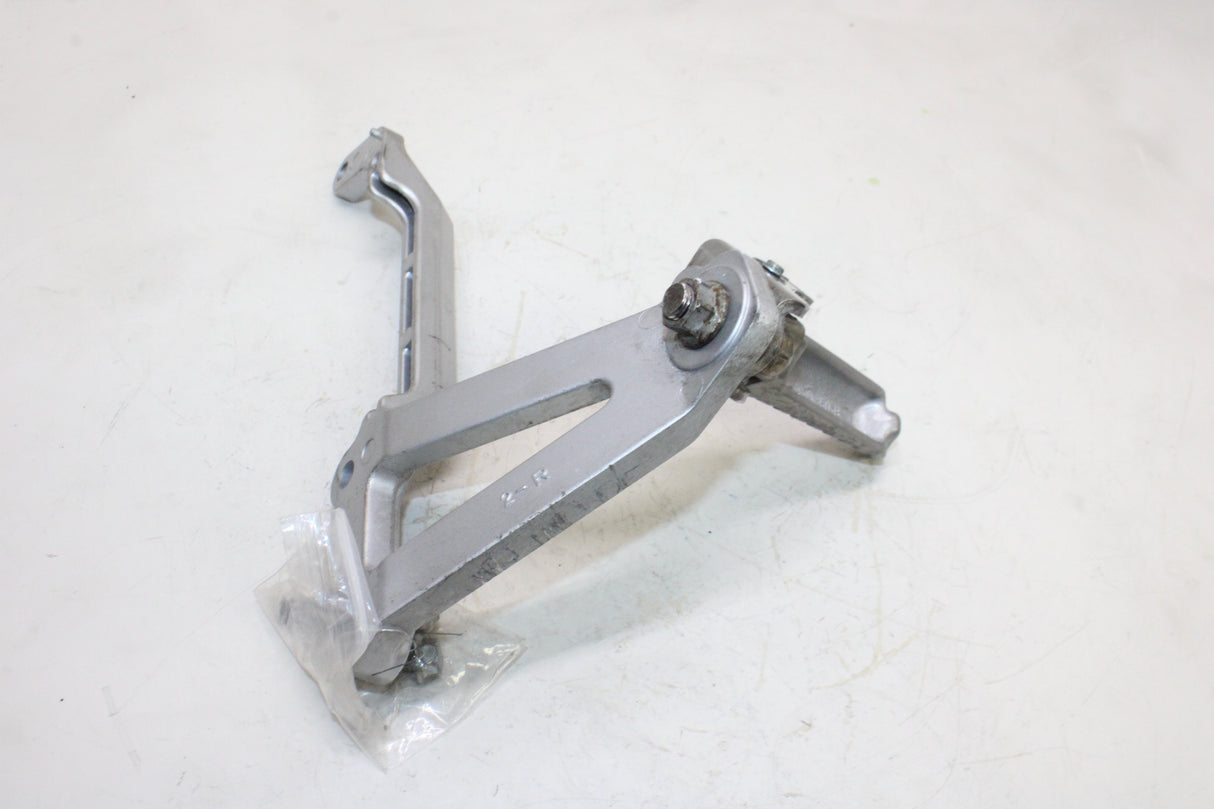 2000 Kawasaki Ninja 250R EX250J OEM RIGHT REAR BACK PASSENGER PEG