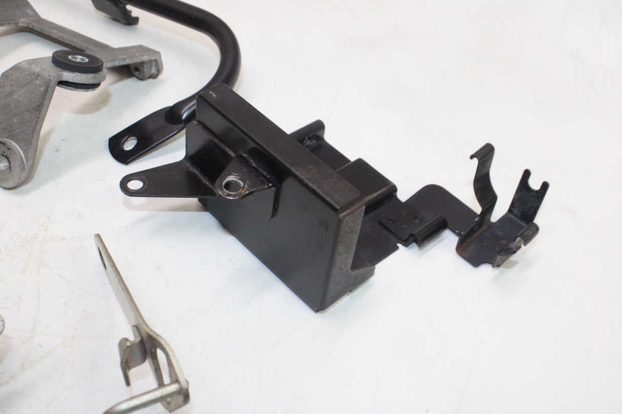 2000 Kawasaki Ninja 250R EX250J OEM MISC MOUNTING BRACKETS MOUNTS SET