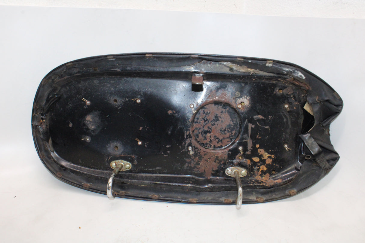 1966 Triumph Trophy 650 TR6R OEM SEAT SADDLE