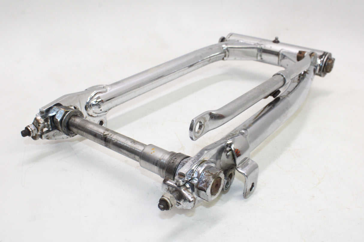 1966 Triumph Trophy 650 TR6R OEM REAR SWINGARM BACK SUSPENSION SWING ARM