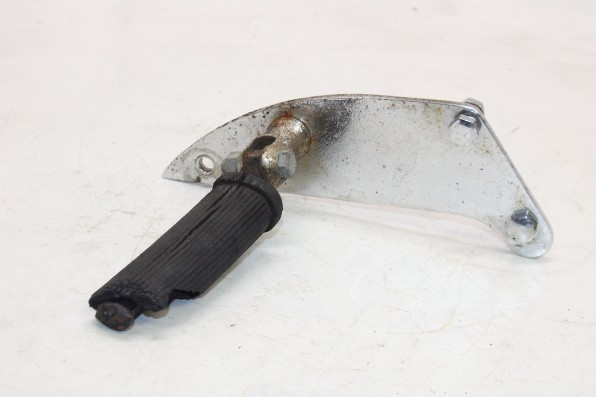 1966 Triumph Trophy 650 TR6R OEM RIGHT REAR BACK PASSENGER PEG