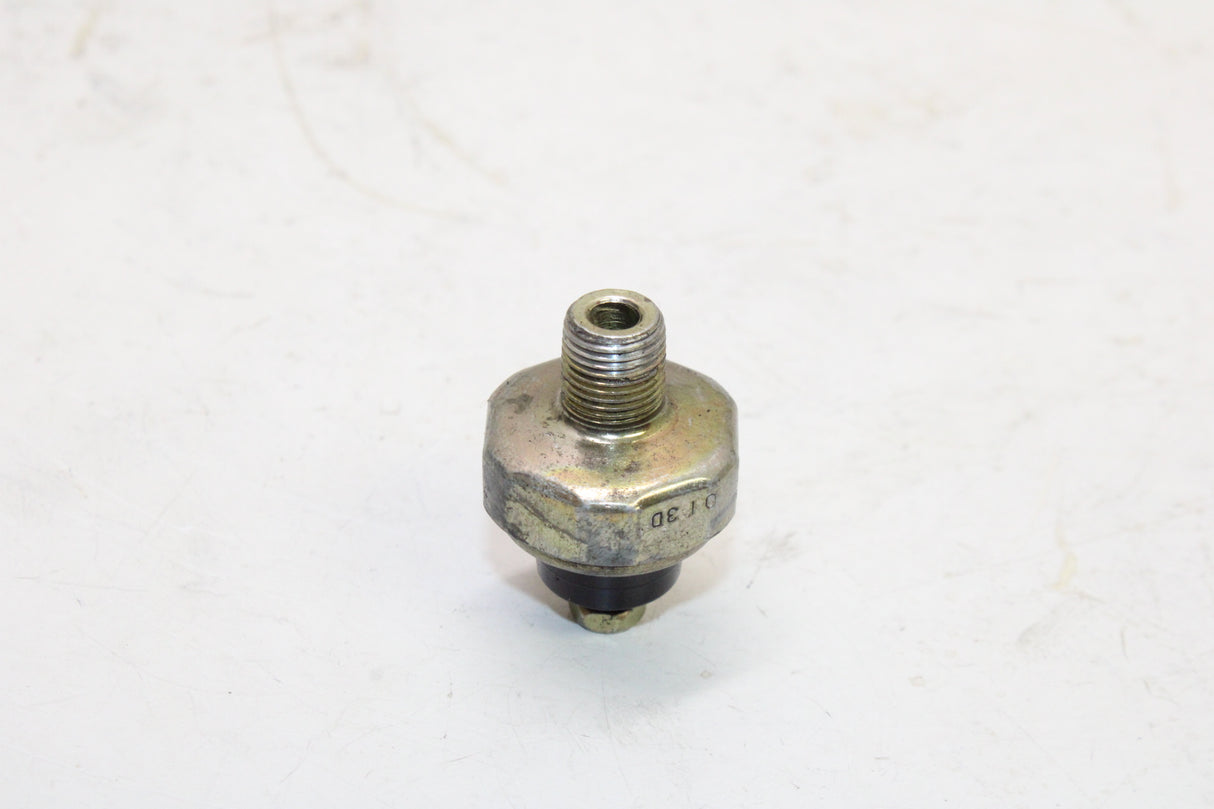 1994 Kawasaki Ninja ZX9R ZX900-B OEM OIL PRESSURE SENSOR