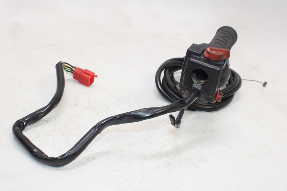 1980 Honda CB750F OEM RIGHT CLIP ON HANDLE KILL OFF START SWITCH
