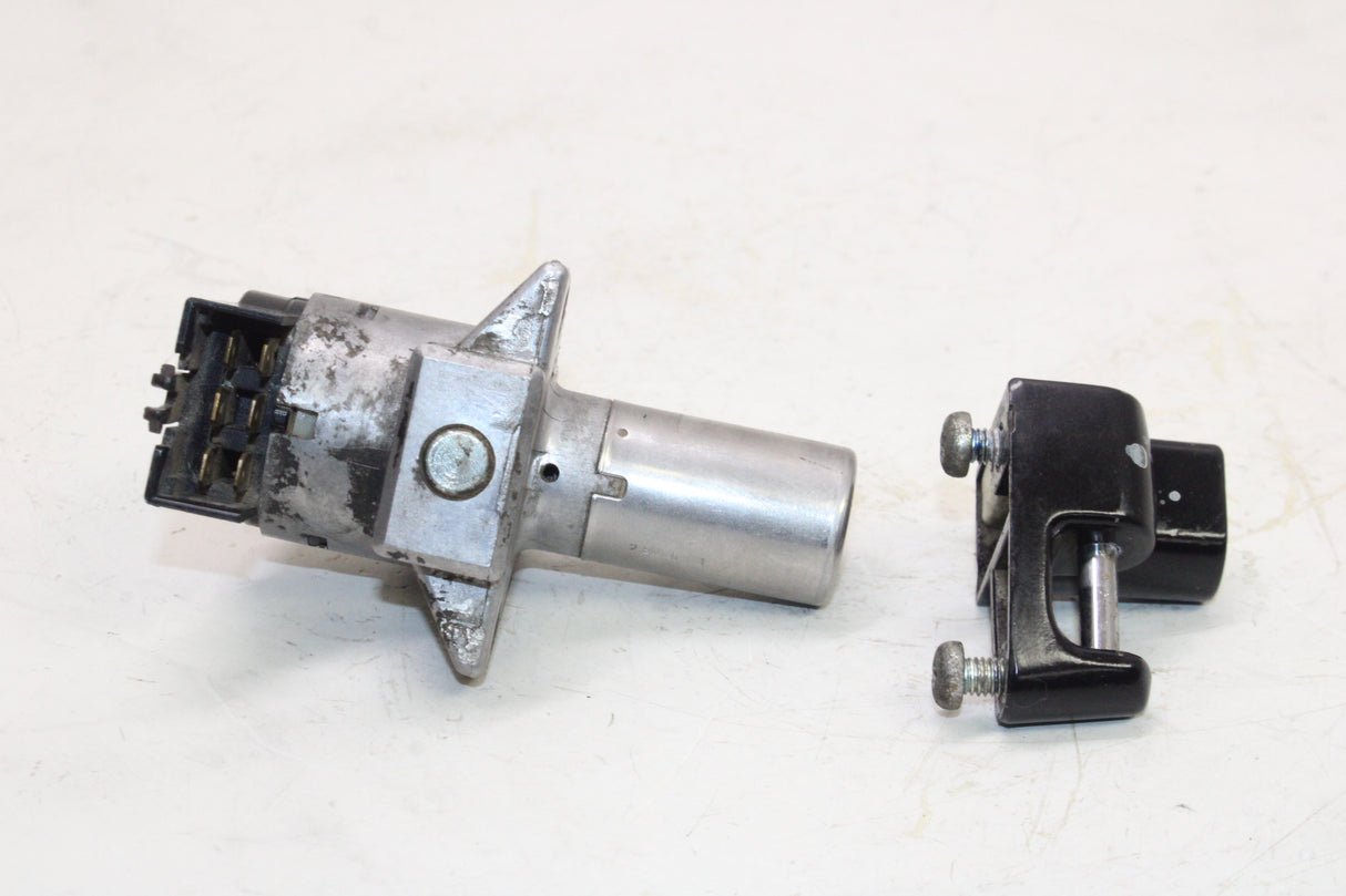 1982 Honda Goldwing 1100 GL1100 OEM IGNITION LOCK !no Key!