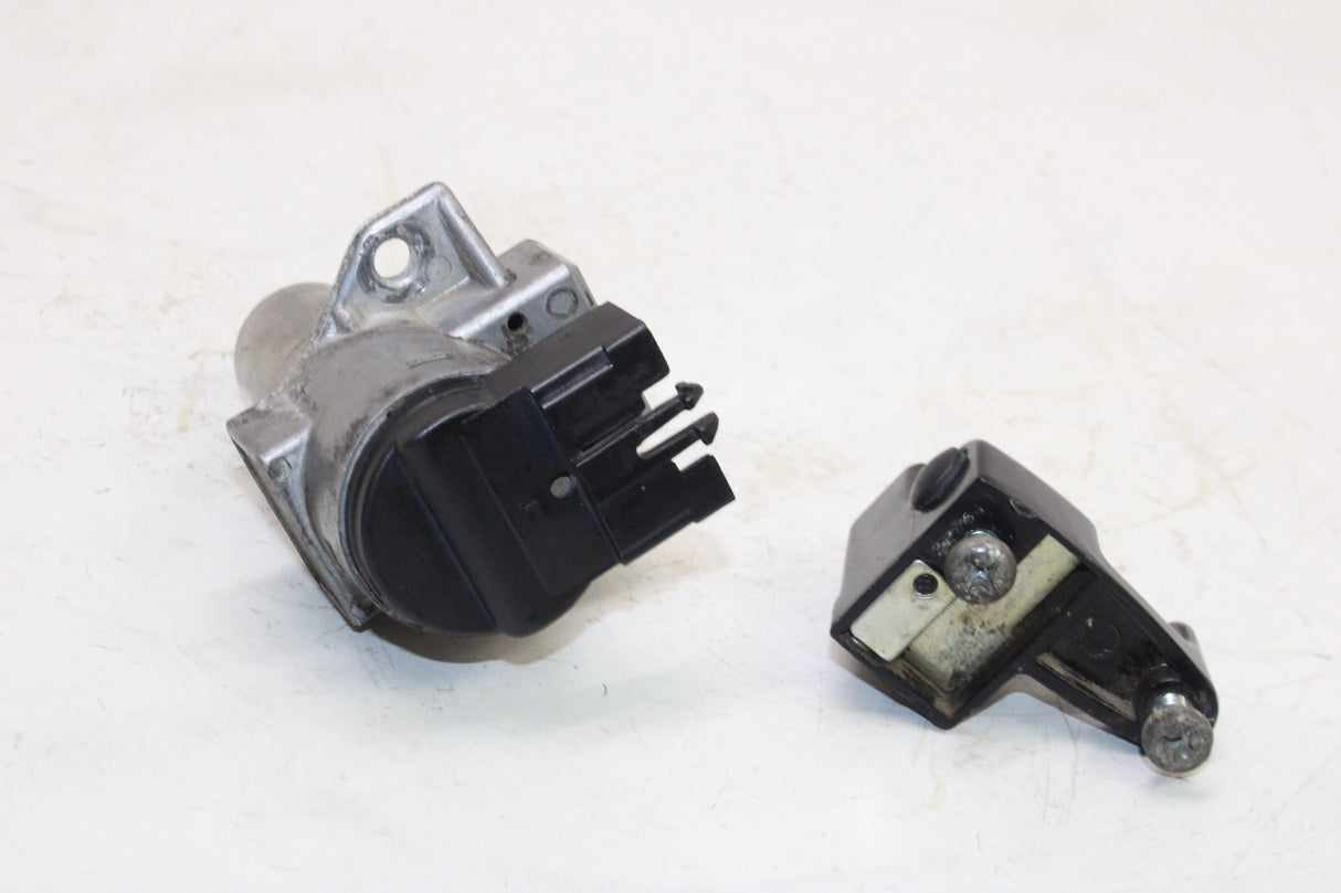1982 Honda Goldwing 1100 GL1100 OEM IGNITION LOCK !no Key!