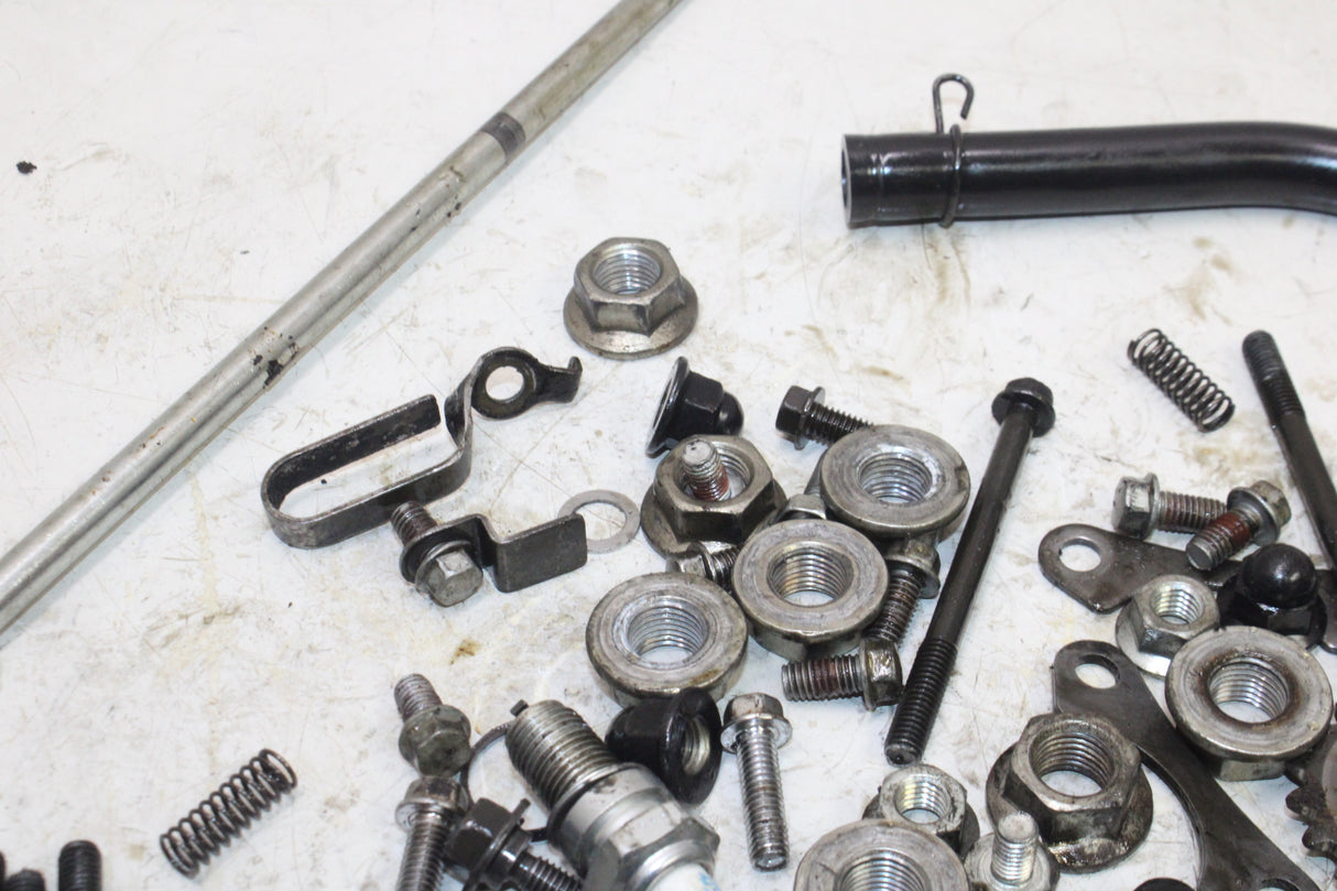 1997 Kawasaki Vulcan 1500 VN1500-D OEM ENGINE MOUNTING BOLTS MOTOR SCREWS