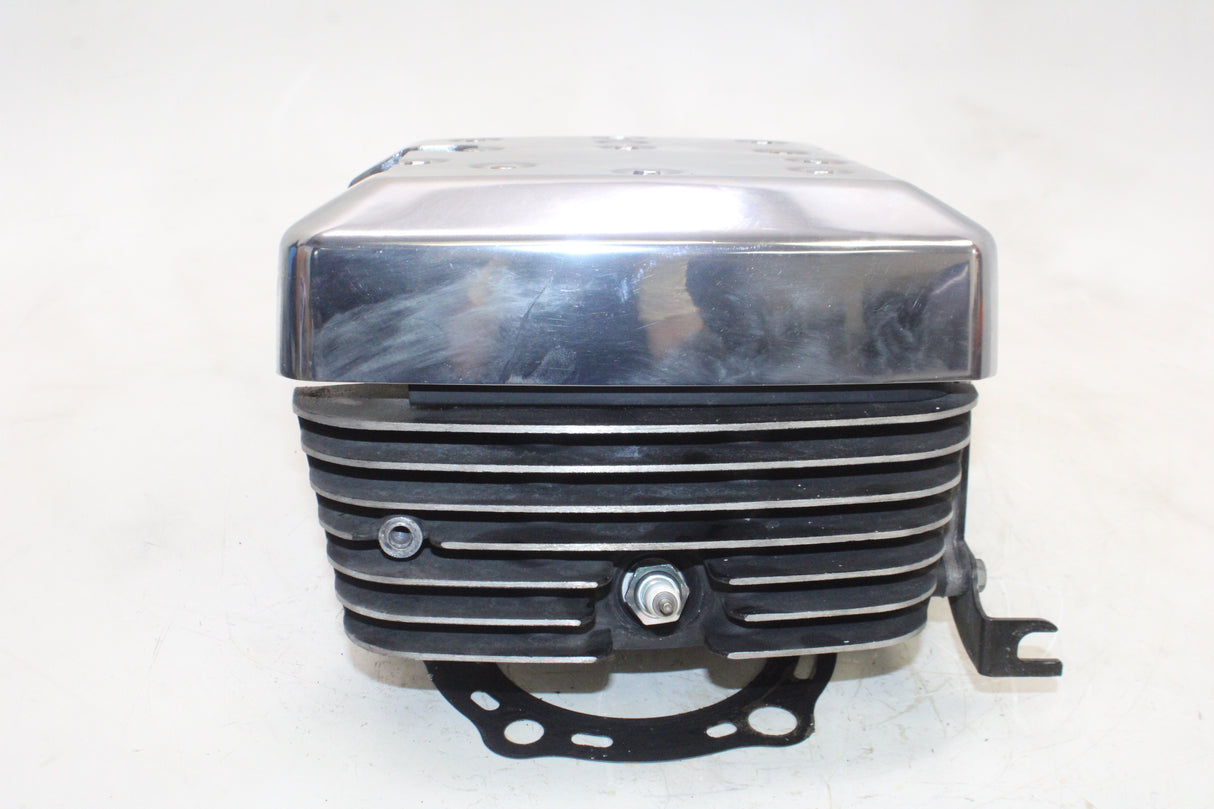 1997 Kawasaki Vulcan 1500 VN1500-D OEM REAR ENGINE TOP END CYLINDER HEAD