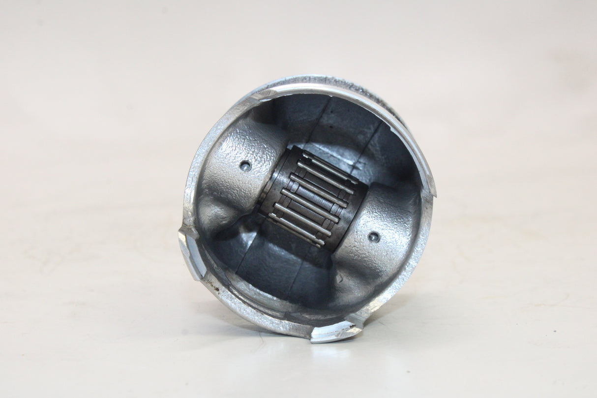 1992 Kawasaki KX250 J OEM PISTON HEAD