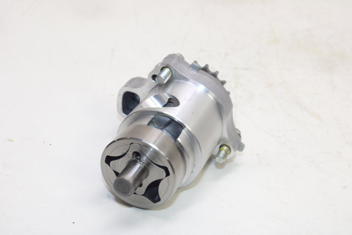 2014 Kawasaki Ninja 650 EX650 OEM ENGINE MOTOR OIL PUMP
