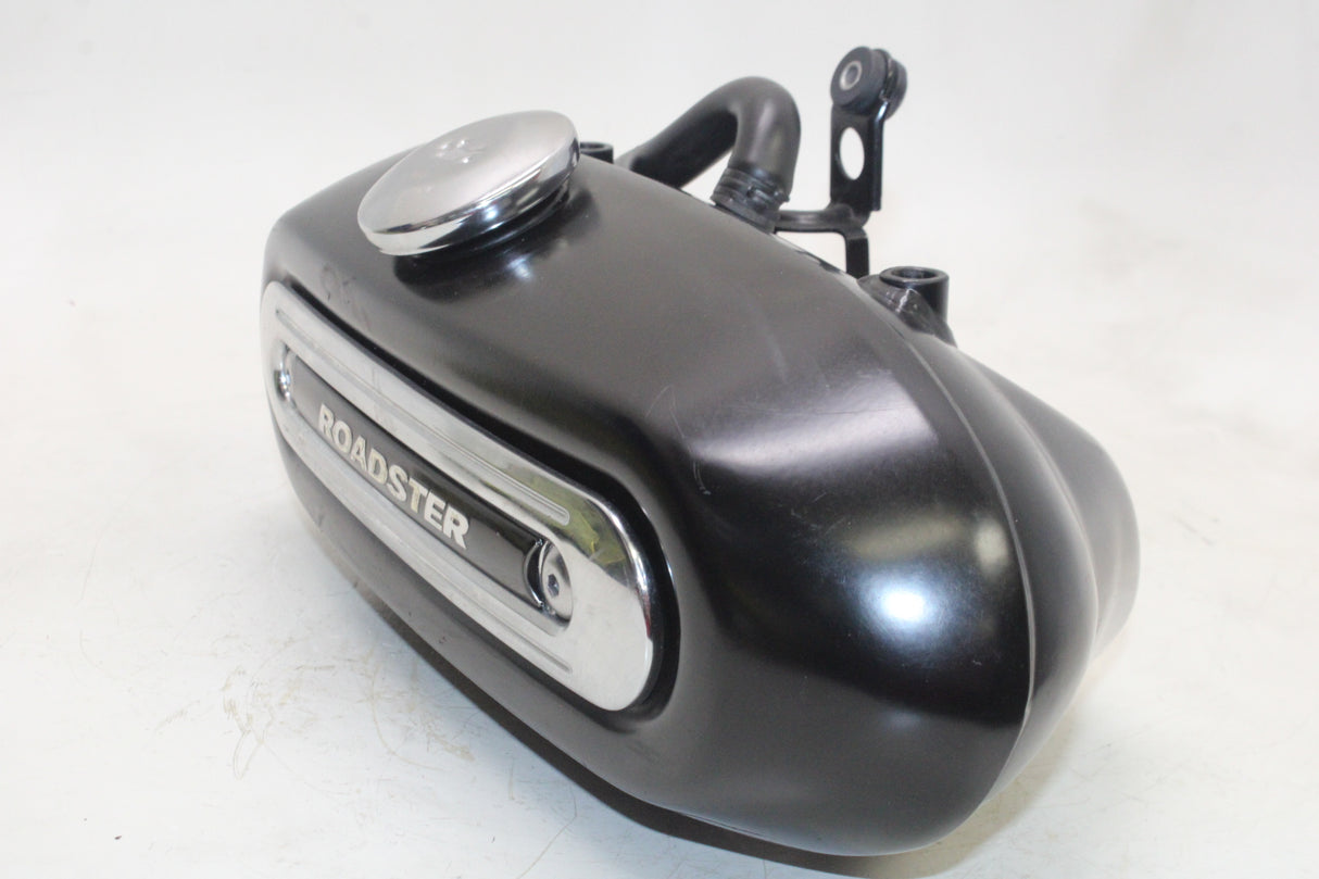 2011 Triumph Rocket III ABS OEM OIL TANK RESERVOIR BOTTLE W CAP