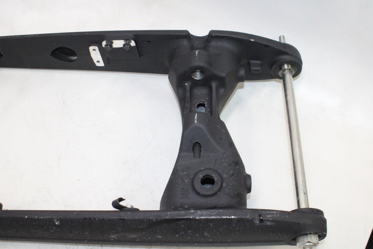 2009 Victory Vegas OEM REAR SWINGARM BACK SUSPENSION SWING ARM