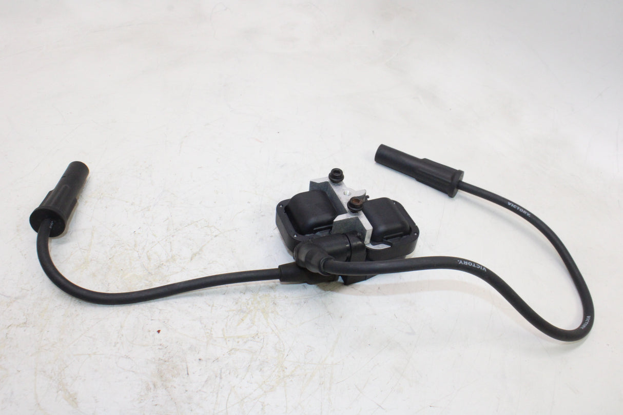 2009 Victory Vegas OEM IGNITION COILS COIL SPARK PLUG CAPS