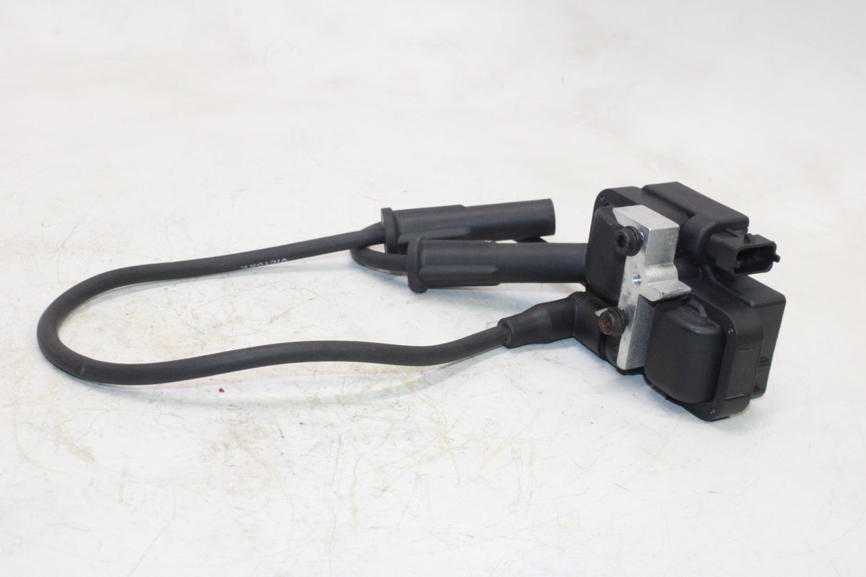 2009 Victory Vegas OEM IGNITION COILS COIL SPARK PLUG CAPS