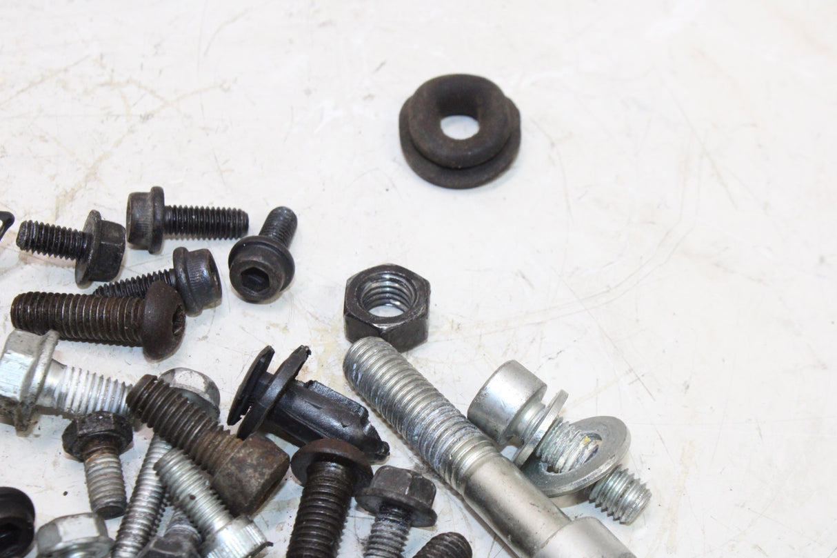 2009 Victory Vegas OEM ENGINE MOUNTING BOLTS HARDWARE MOTOR SCREWS