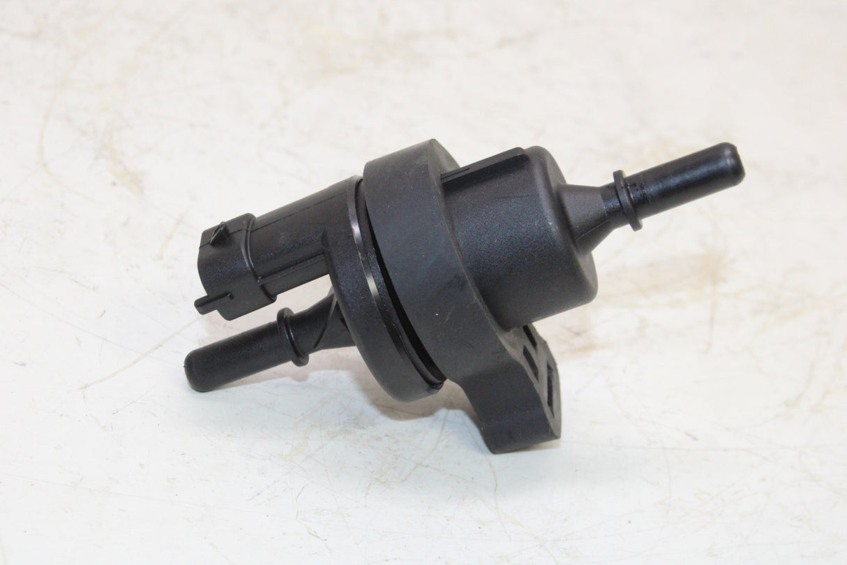 2009 Victory Vegas OEM EVAP AIR VALVE SOLENOID