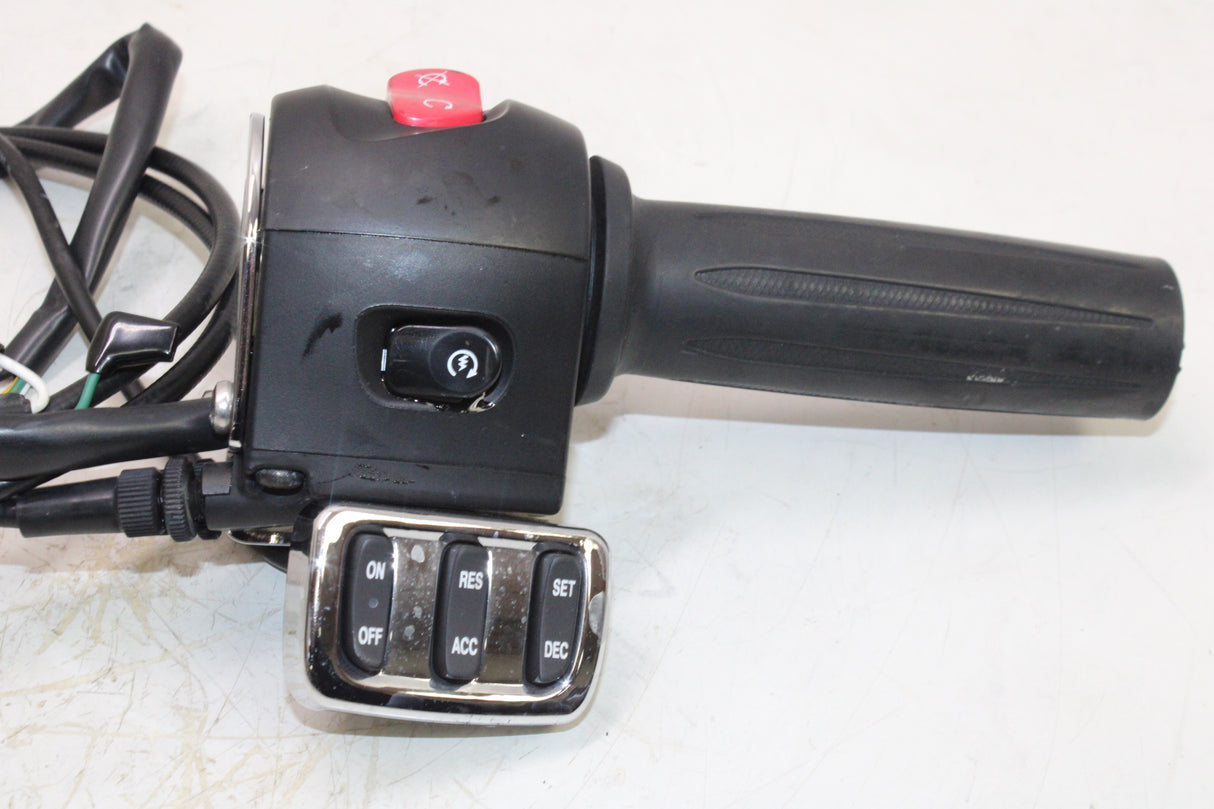 2009 Victory Vegas OEM RIGHT CLIP ON HANDLE KILL OFF START SWITCH