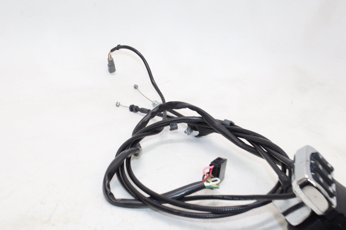 2009 Victory Vegas OEM RIGHT CLIP ON HANDLE KILL OFF START SWITCH