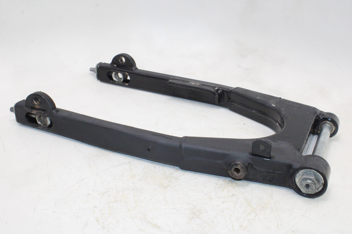 2001 Harley-Davidson Sportster 883 XLH883 OEM REAR SWINGARM BACK SWING ARM