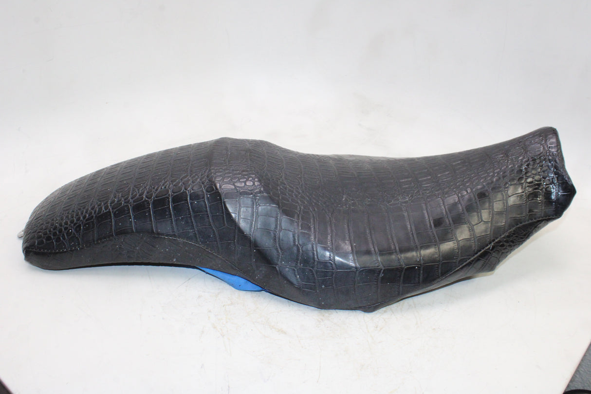 2001 Harley-Davidson Sportster 883 XLH883 OEM SEAT SADDLE