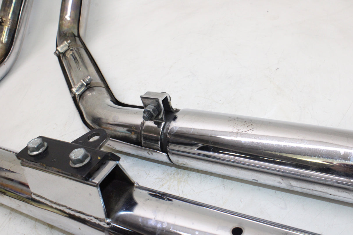 2001 Harley-Davidson Sportster 883 XLH883 EXHAUST MUFFLER PAIR Vance & Hines