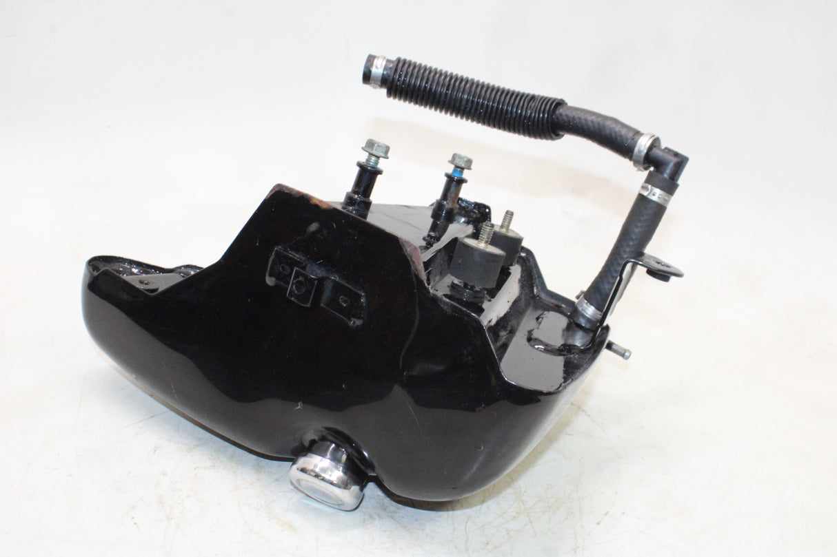 2001 Harley-Davidson Sportster 883 XLH883 OEM OIL TANK RESERVOIR BOTTLE W CAP