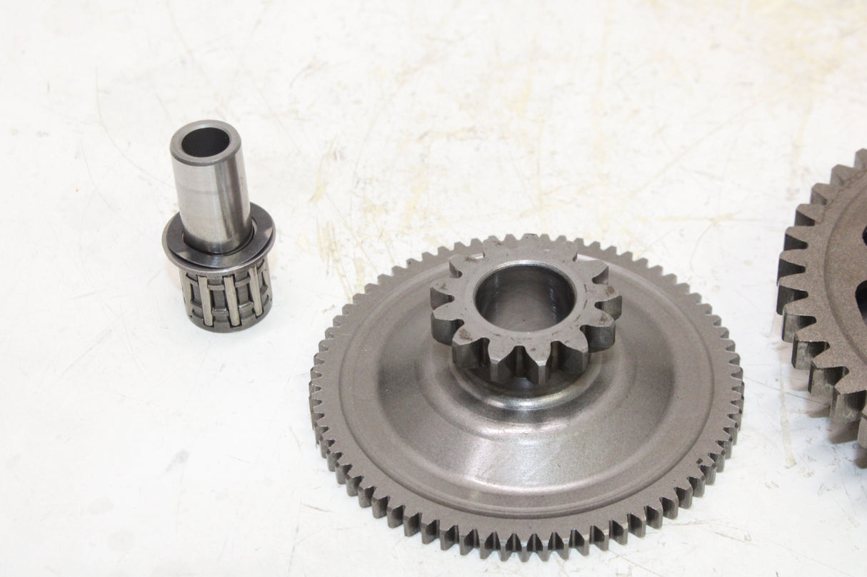 2001 Suzuki GSXR600 OEM ENGINE MOTOR IDLER IDLING GEAR
