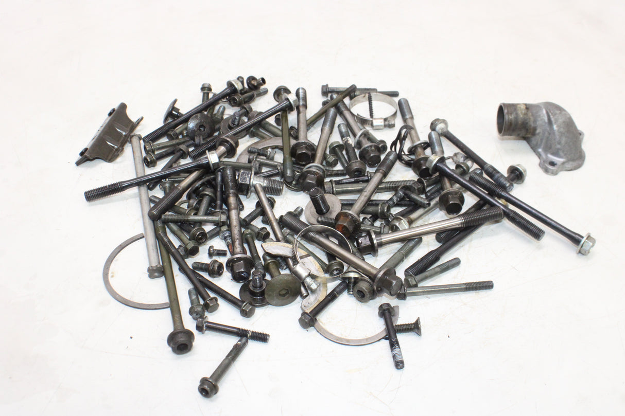 2001 Suzuki GSXR600 OEM ENGINE MOUNTING BOLTS HARDWARE MOTOR SCREWS